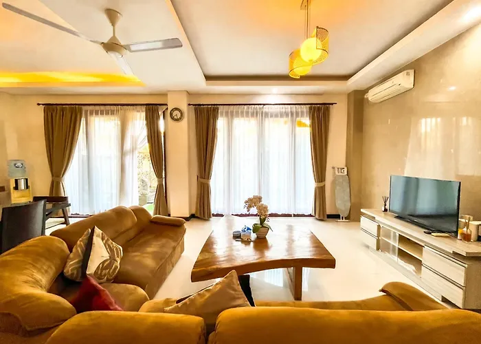 Ratu Deandra By Lensa Hospitality *